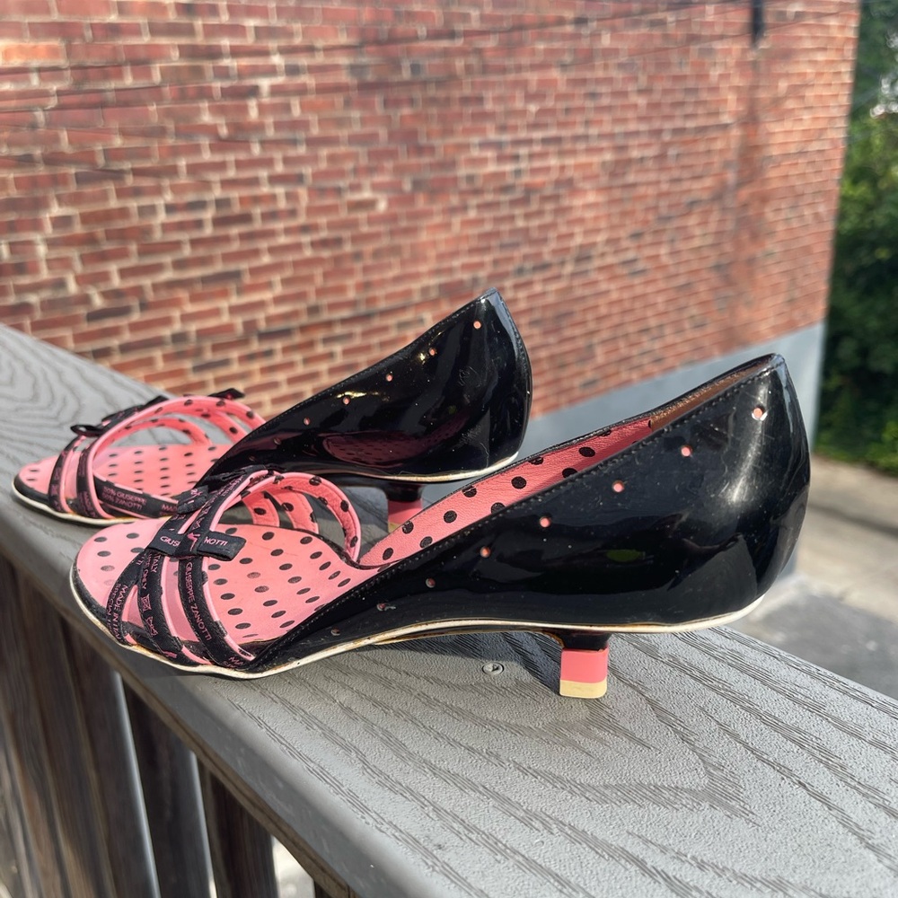 Rare Giuseppe Zanotti Black and Pink Kitten Heel (US 7) - Picture 4 of 9